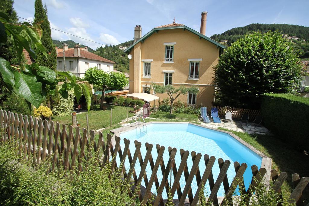 Saint-Sauveur-de-Montagut拉雷纳迪尔旅馆住宿加早餐旅馆 外观 照片